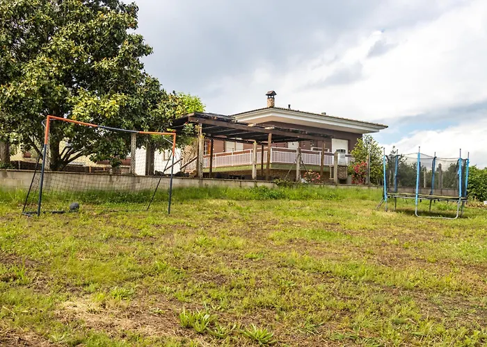 Pons De Dalt A La Selva Nyaraló