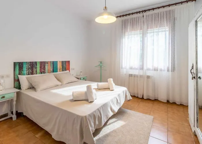 Pons De Dalt A La Selva Feriehus Girona